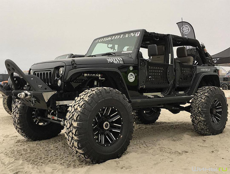   Moto Metal  Jeep