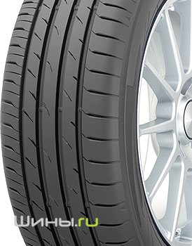 Toyo Proxes Comfort 215/55 R17