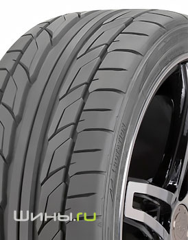 Nitto NT555 G2 225/35 R20